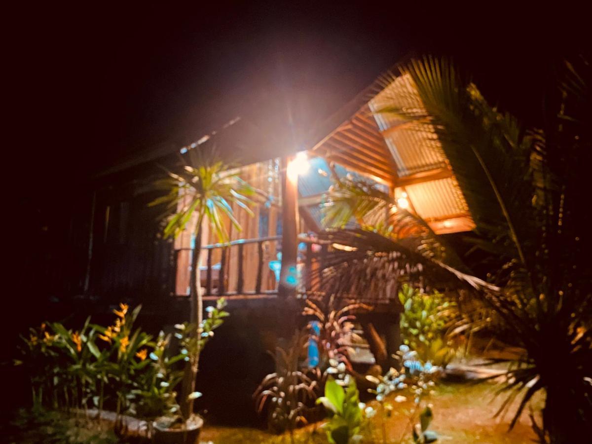 Nadia Resort Kohjum Csum-sziget Kültér fotó