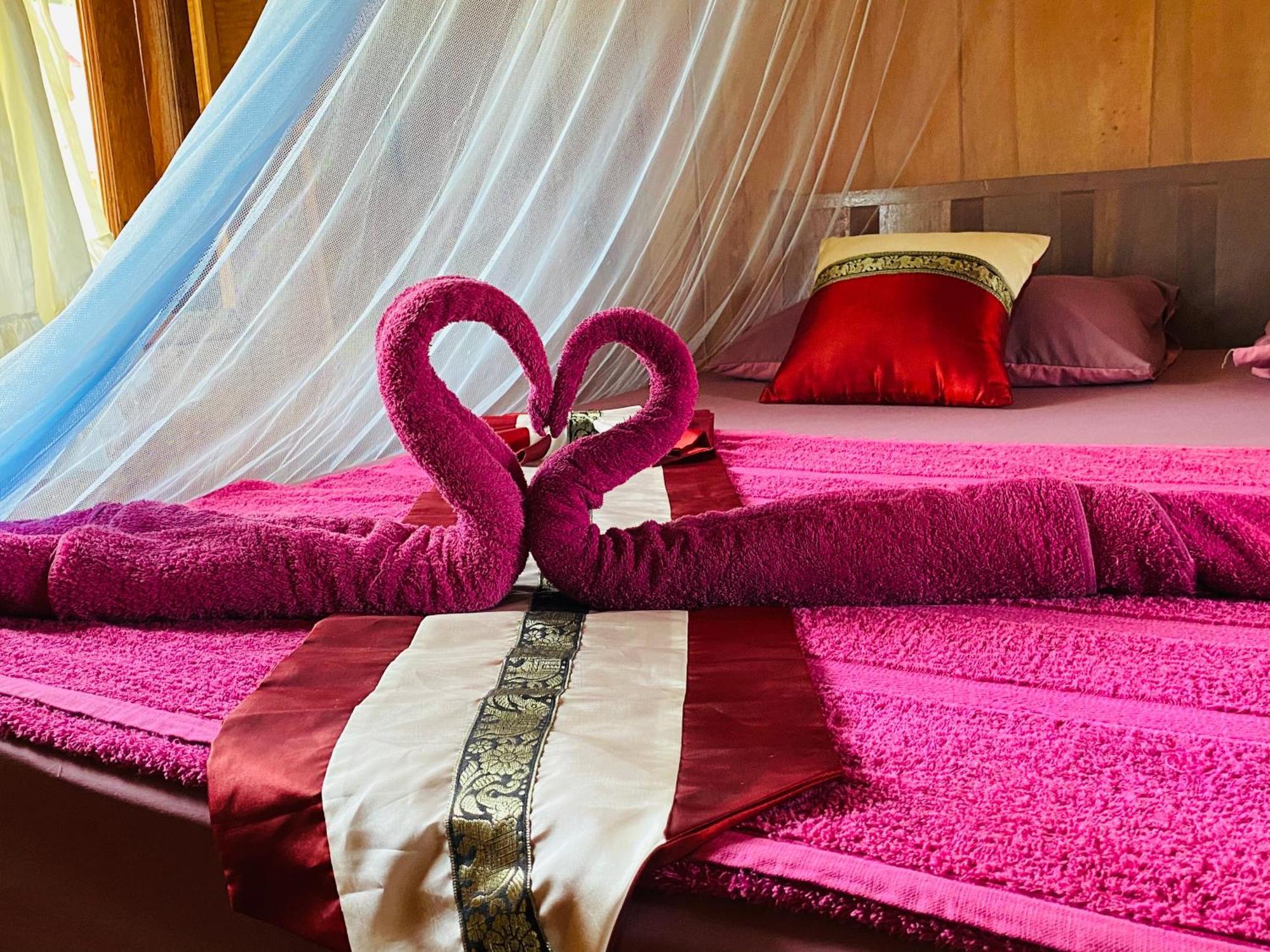 Nadia Resort Kohjum Csum-sziget Szoba fotó