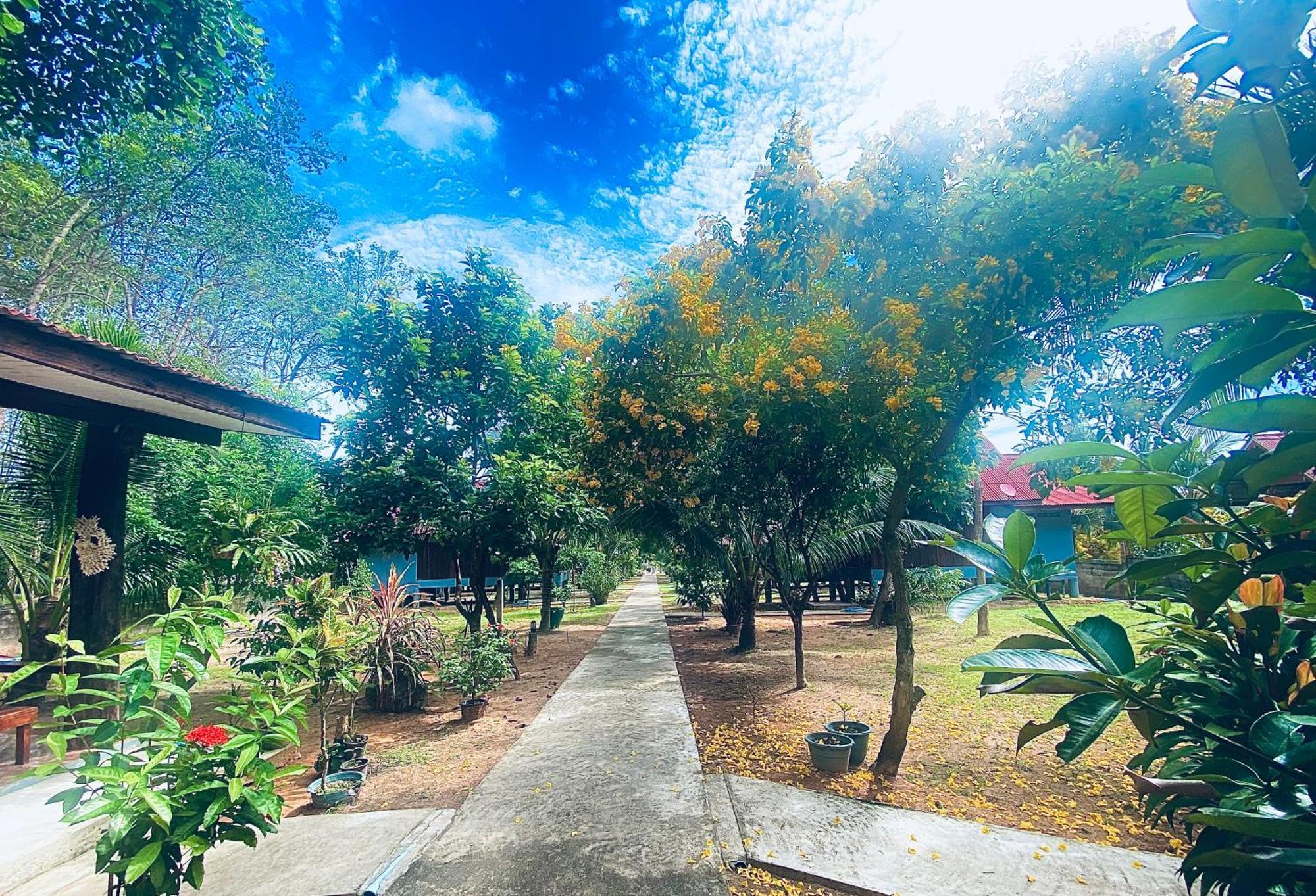 Nadia Resort Kohjum Csum-sziget Kültér fotó